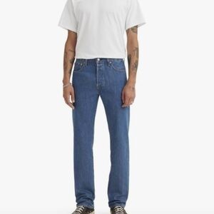 Levi's 501 Original Fit - Medium Stonewash (28W x 30L)